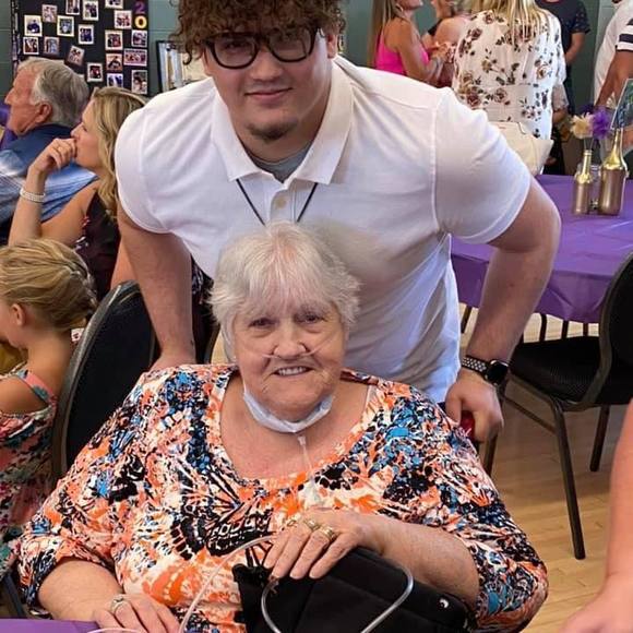 Profile Picture of David Morrison (@dbmpain21) on Poshmark