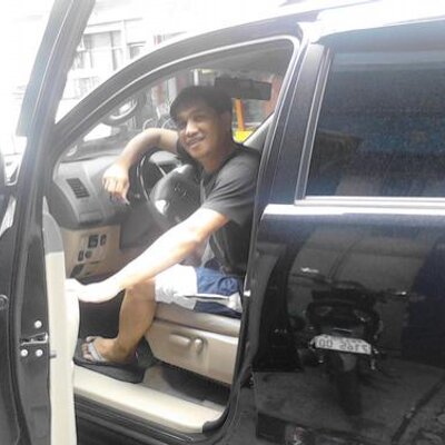 Profile Picture of Robert Dela Calzada (@Robert_DelaRoad) on Twitter