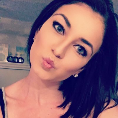 Profile Picture of Brittany Treadwell (@btreadxo) on Twitter