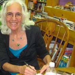 Maggie Kast - Twitter Profile Picture of Maggie Kast (@tweenworlds) on Twitter