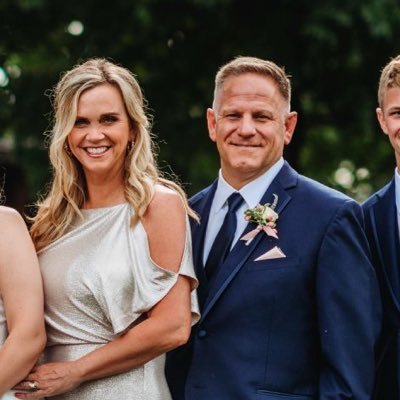 Profile Picture of Amy & David Bealle (@AmyBealle) on Twitter