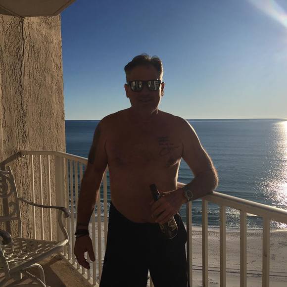 Profile Picture of Randy Ness (@randy_ness) on Poshmark