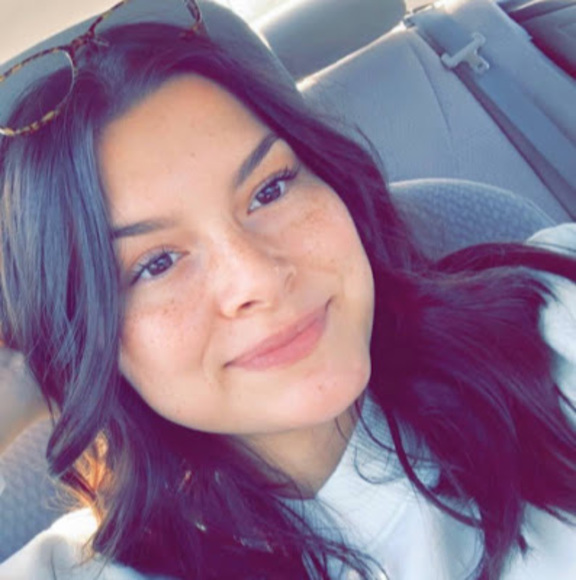 Profile Picture of Lily Cano (@lilycano31) on Poshmark