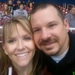 Profile Picture of Shawna Wolfe (@4wolfemomma) on Twitter