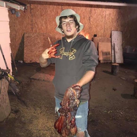 Profile Picture of Tyler Osborne (@tyosborne234) on Poshmark