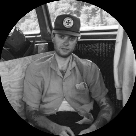 Profile Picture of Samuel Oreilly (@wombscum69) on Poshmark
