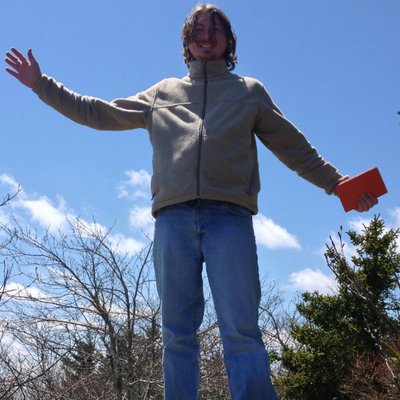Profile Picture of Daniel Beall (@calidenfalchion) on Twitter