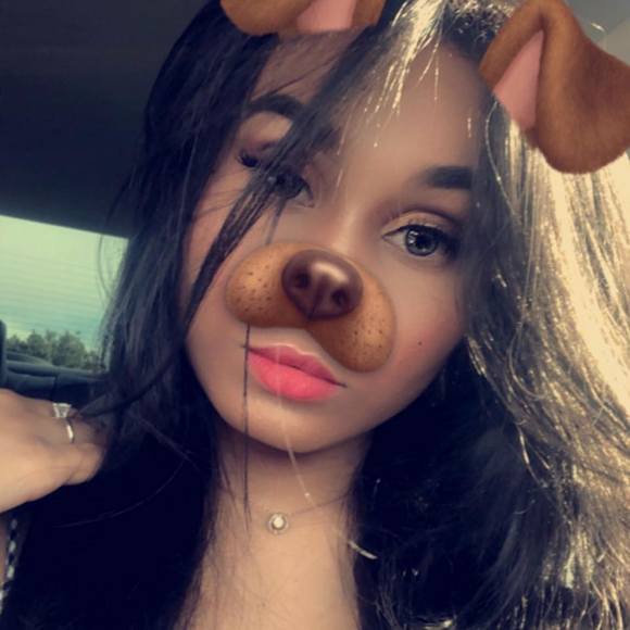 Profile Picture of Brianna-lynn Platte (@alohabroi) on Poshmark