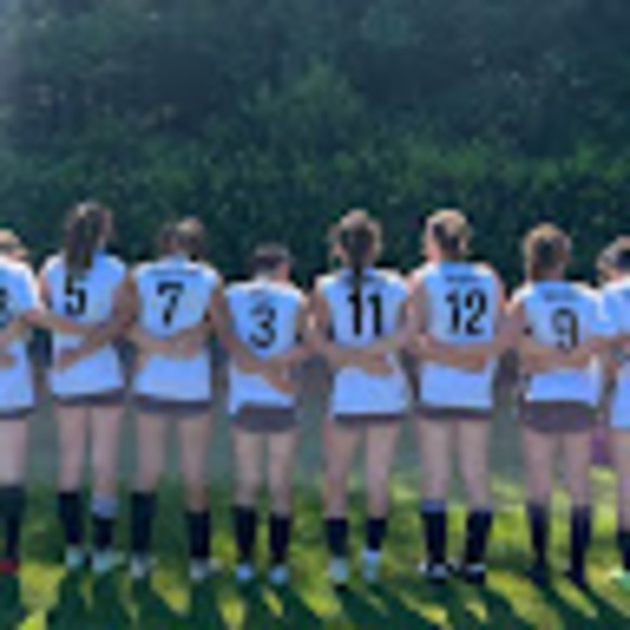 Profile Picture of Camryn Grodsky (@camryngrodsky) on Poshmark