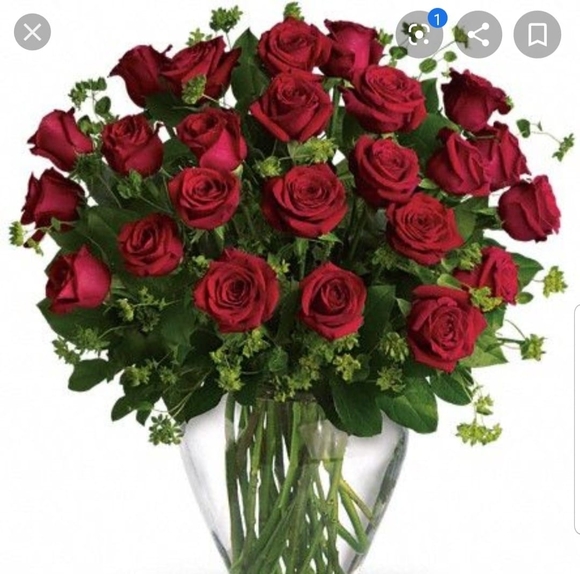 Profile Picture of Diana Irias (@livethirias) on Poshmark