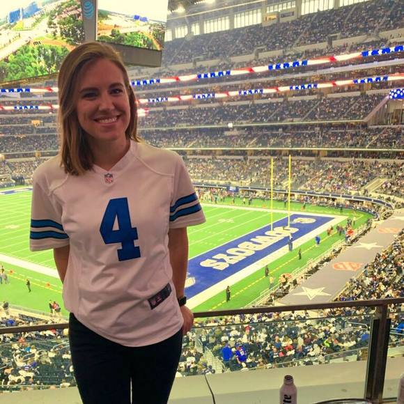 Profile Picture of Jackie Triece (@jackietriece) on Poshmark