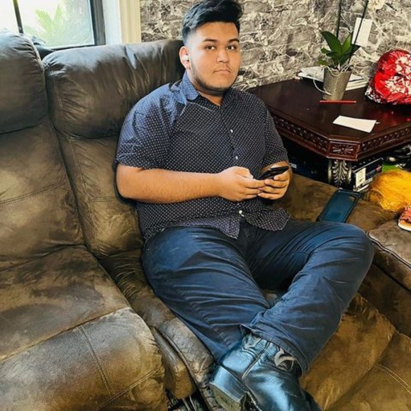 Profile Picture of Domitilo Ascencio (@chuky896) on Poshmark