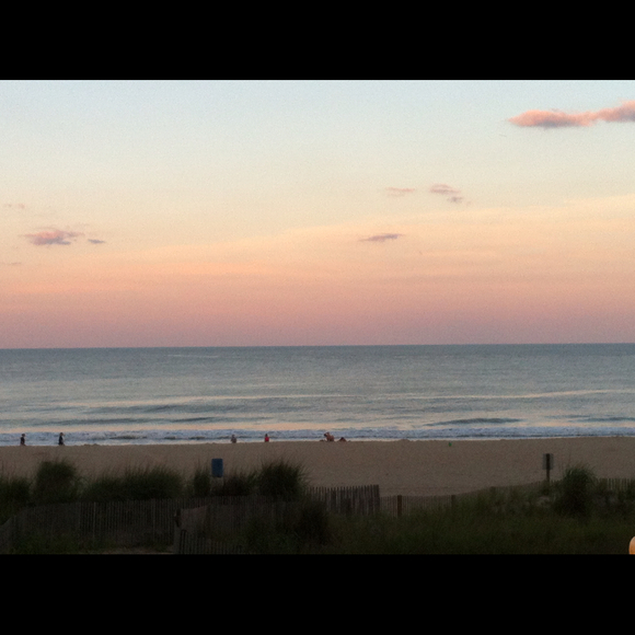 Profile Picture of Erin Feheley (@maksmama) on Poshmark