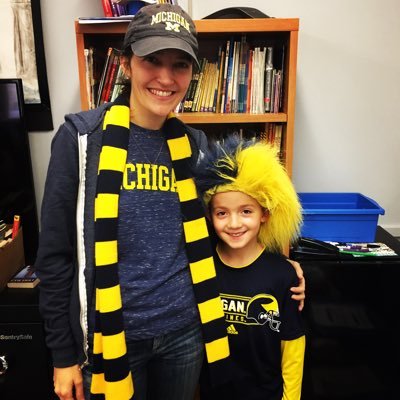 Profile Picture of Jennifer Haynes (@gobluegal1) on Twitter