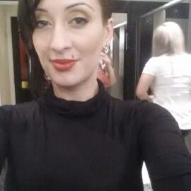 Profile Picture of Lisa-Marie Quintal (@lisamariequinta) on Pinterest