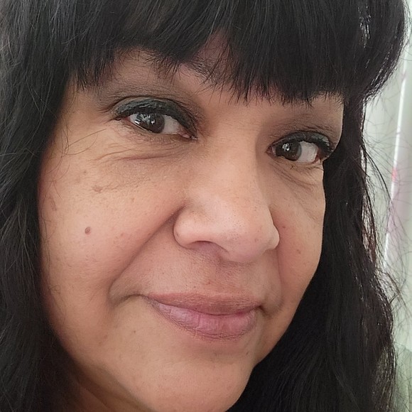 Profile Picture of Rosemary Sernek (@rosemary619) on Poshmark