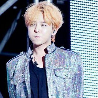 Profile Picture of 010-2103-1132 (@sophia_kwon1123) on Twitter