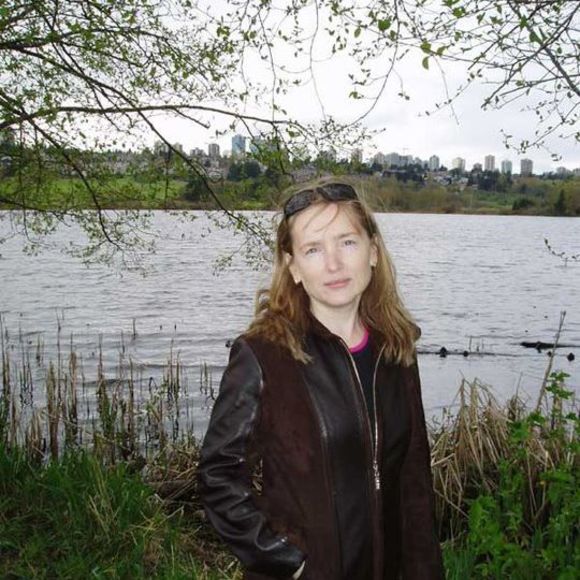 Profile Picture of Raya Tkachenko (@rayatkachenko) on Poshmark