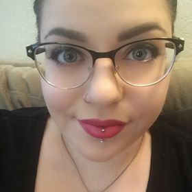 Profile Picture of Emily Lennert (@MrsLennert2014) on Pinterest