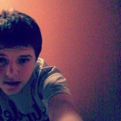 Profile Picture of Brandon Stanford (@igobeywhiteboy) on Twitter