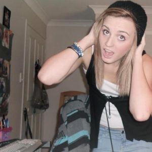 Profile Picture of Samantha Peel (@surfiegirl_rox) on Myspace