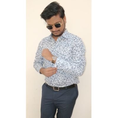 Profile Picture of Pratik Patel (@PratikP2806) on Twitter