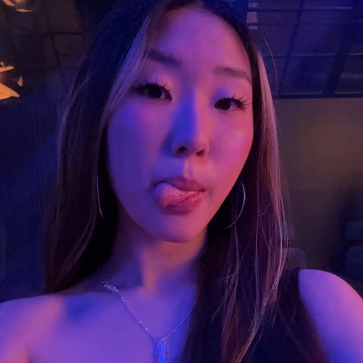 Profile Picture of mindy (@apmink99) on Tiktok