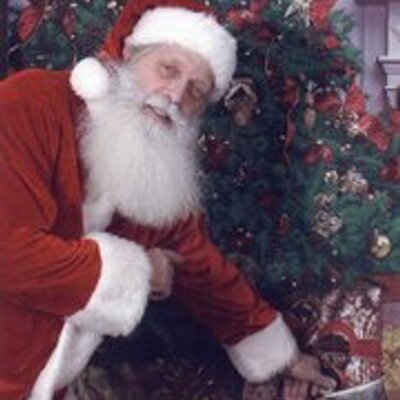 Profile Picture of Santa D.(Dan) Claus (@SantaDanClaus) on Twitter