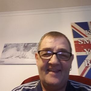 Profile Picture of Stephen Low (@Stephenlow17) on Twitter