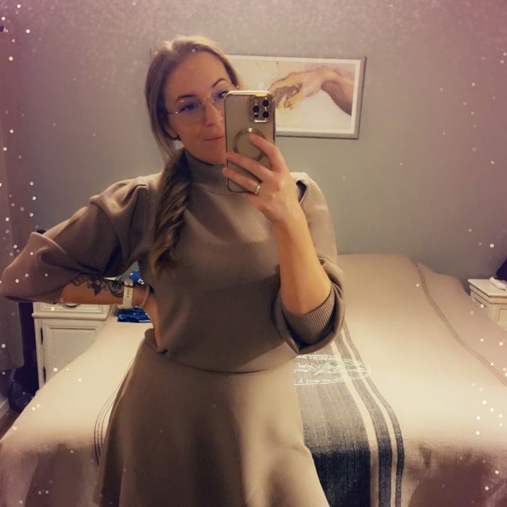 Profile Picture of ChickawithEDS (@chickawitheds) on Tiktok
