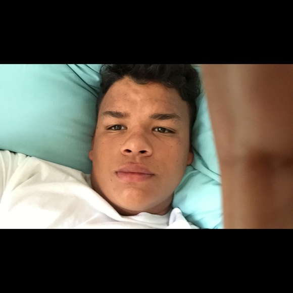 Profile Picture of Yariel Lopez (@ylg721_) on Poshmark