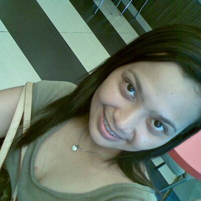 Profile Picture of Myrna De Guzman (@minaymonay) on Twitter