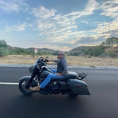 Profile Picture of Robert Basil (@RobertBasil) on Twitter