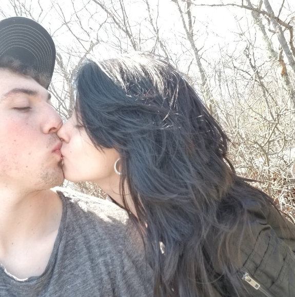 Profile Picture of Allison Grochmal (@allysongrochmal) on Poshmark