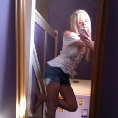 Profile Picture of Beverley Hobbs (@bev0900) on Twitter