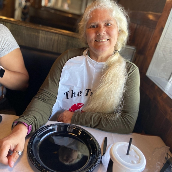 Profile Picture of Audrey Christopher (@amchristopher2) on Poshmark