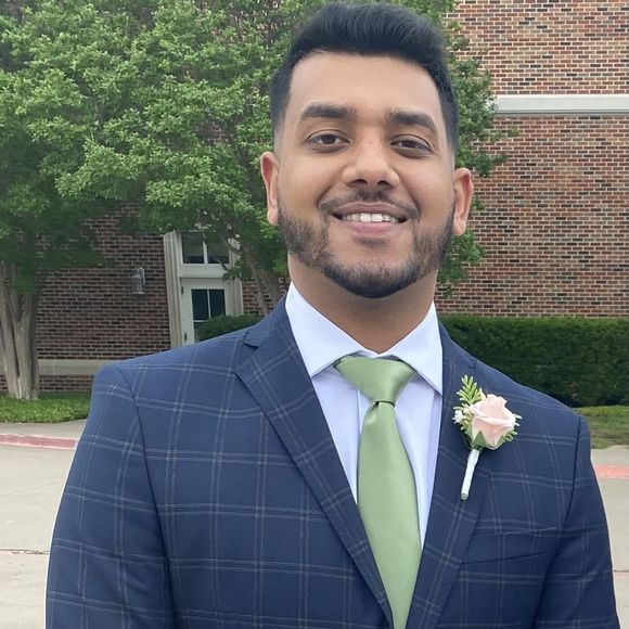 Profile Picture of Chris Prasad (@chrisprasad57) on Poshmark