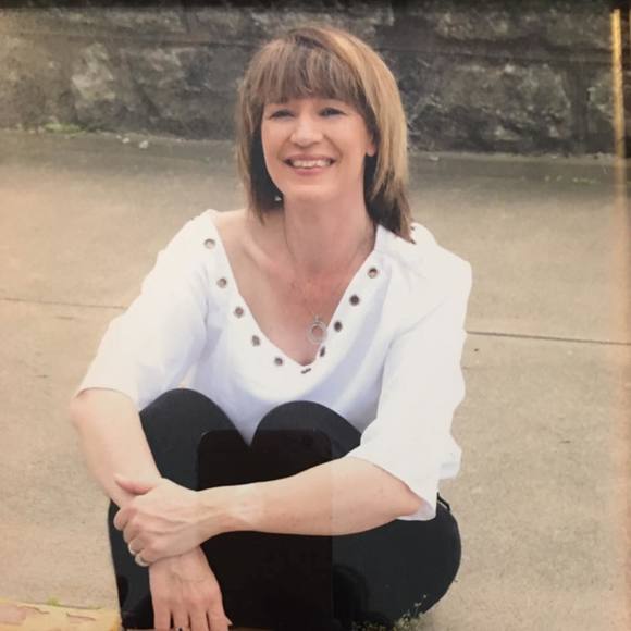 Profile Picture of Kimberly Niekamp (@kimberly739924) on Poshmark