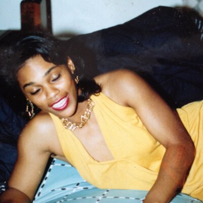Profile Picture of Shirley Sheridan (@ShirleySherida1) on Twitter