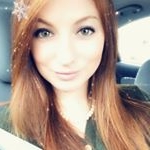 Profile Picture of Lindsay Preston (@dog_mom_of_a_terrier) on Instagram