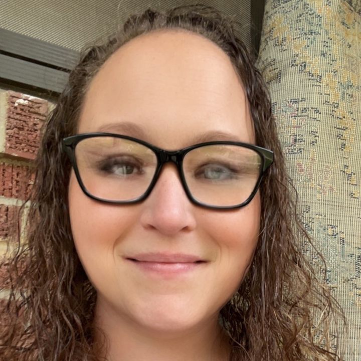 Profile Picture of Candy Weeks (@candyweeks1231) on Tiktok