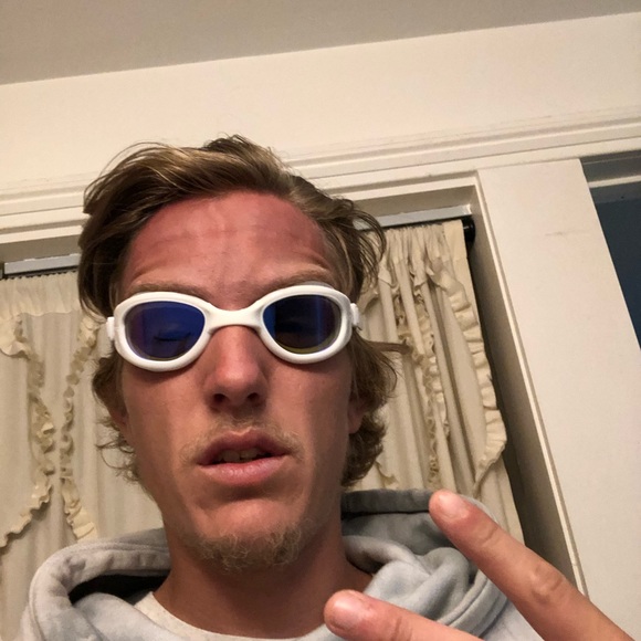 Profile Picture of Randall Swinford (@randallswinford) on Poshmark