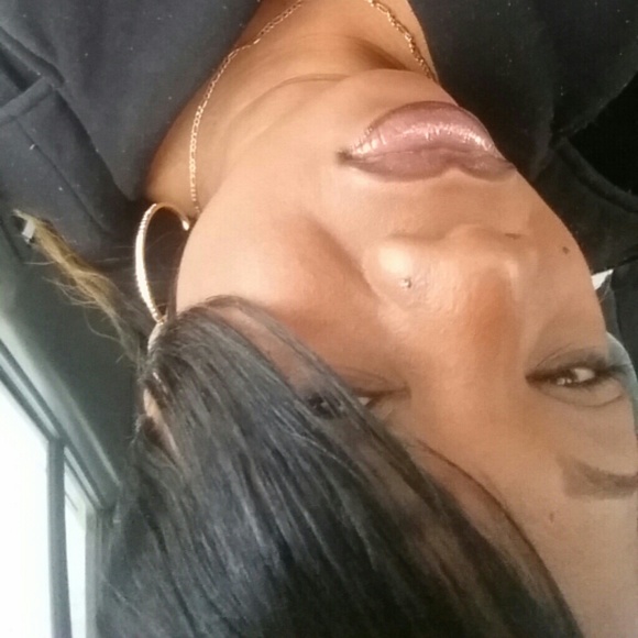 Profile Picture of Sophia Metters (@smetters) on Poshmark