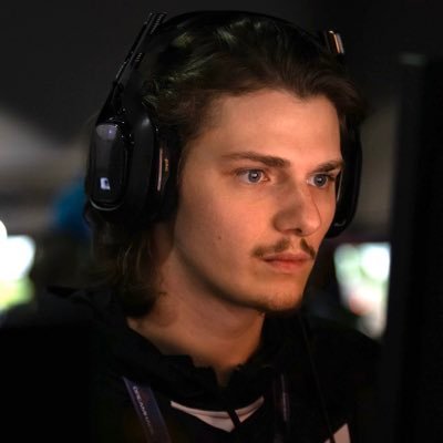 Profile Picture of Jacob Collins (@Cob_OW) on Twitter
