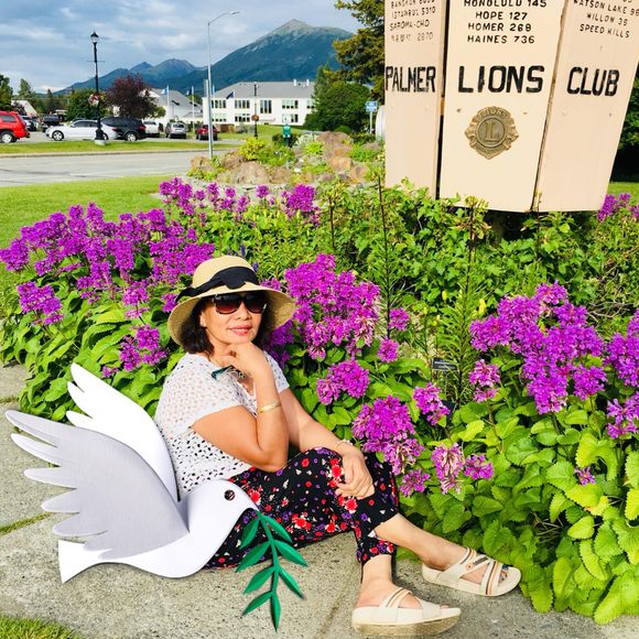 Profile Picture of Fely Hofschneider (@fqh) on Poshmark