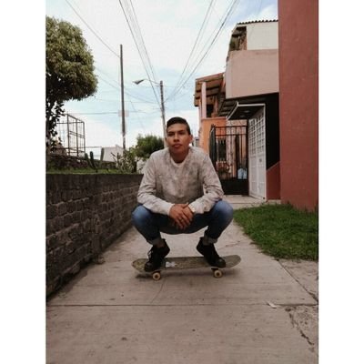 Profile Picture of Edwin Arroyo (@EdwinAr18964148) on Twitter