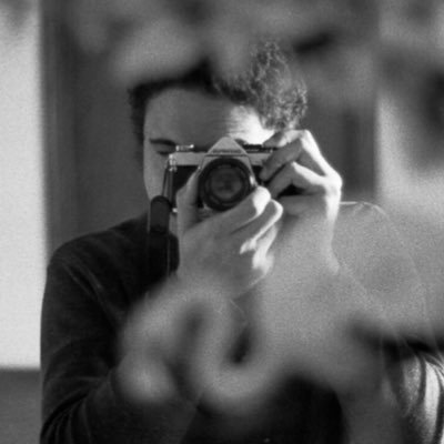 Profile Picture of Jon Walder (@post92photos) on Twitter