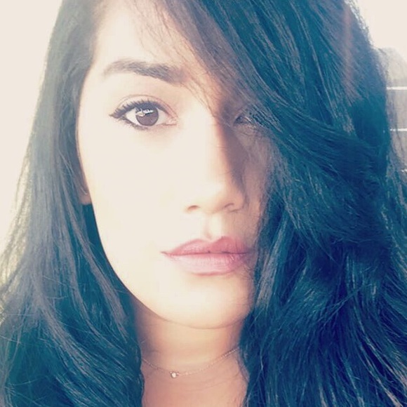 Profile Picture of Laia Pescetto (@lpescetto) on Poshmark