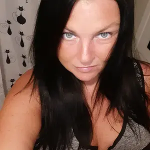 Profile Picture of nataliecorriveau (@nataliecorriveau) on Tiktok