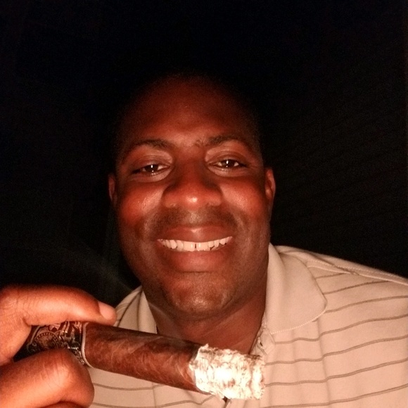Profile Picture of Jermaine Cadogan (@iyaoyas20002001) on Poshmark